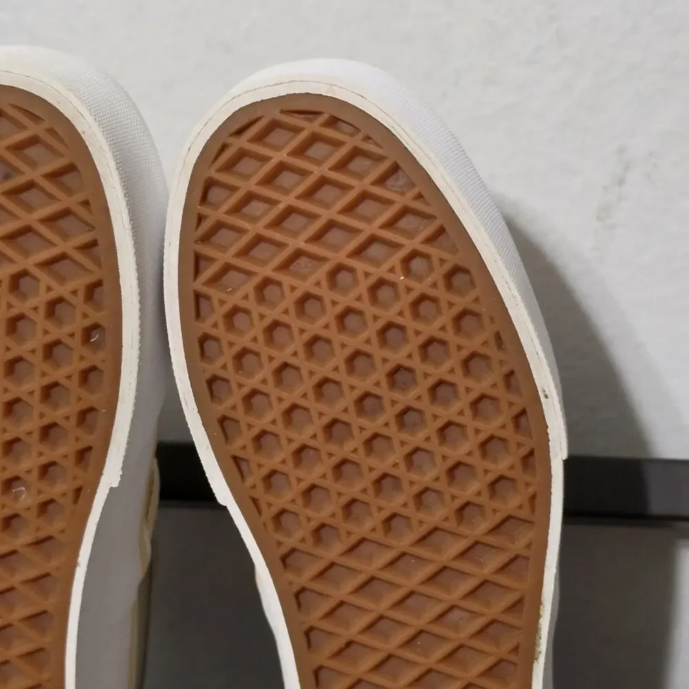 Vans Asher Platform Women's Slip-On Shoes Skeaners Size 7 Metallic Gold